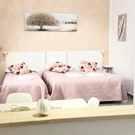 Gemelli Tre Hotel Рим Екстериор снимка
