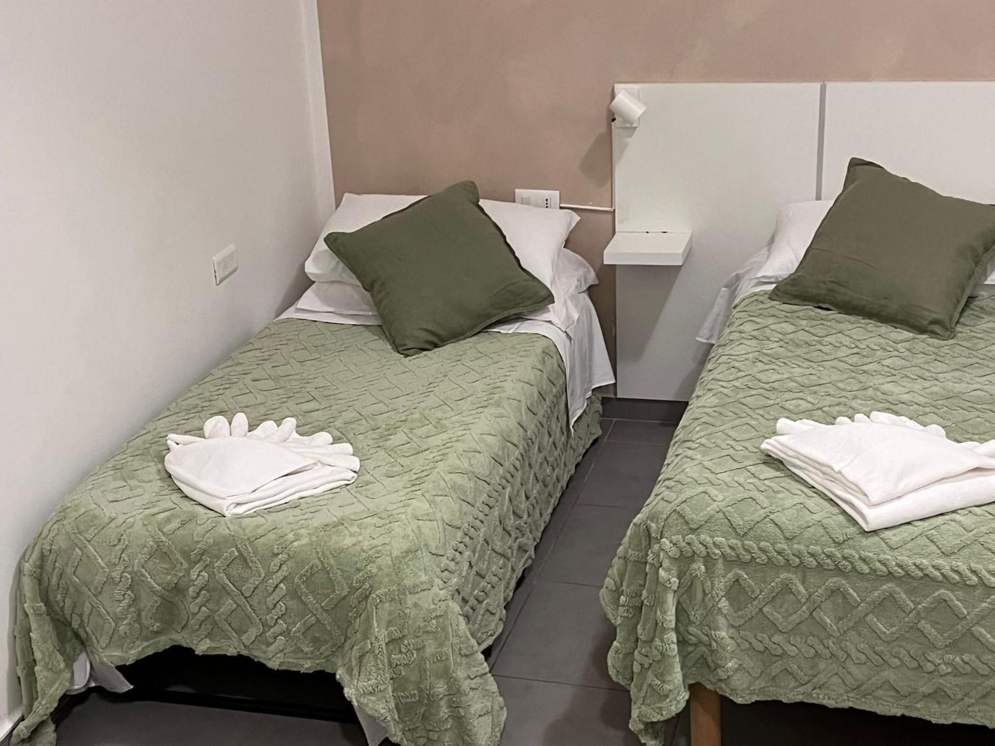 Gemelli Tre Hotel Рим Екстериор снимка