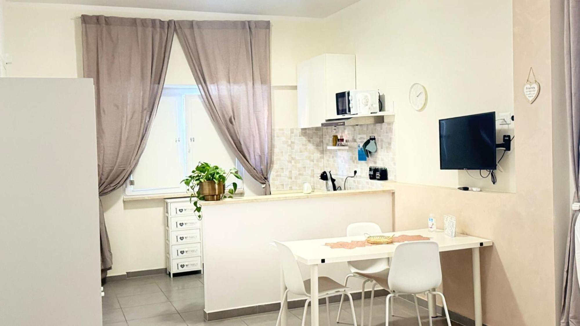 Gemelli Tre Hotel Рим Екстериор снимка